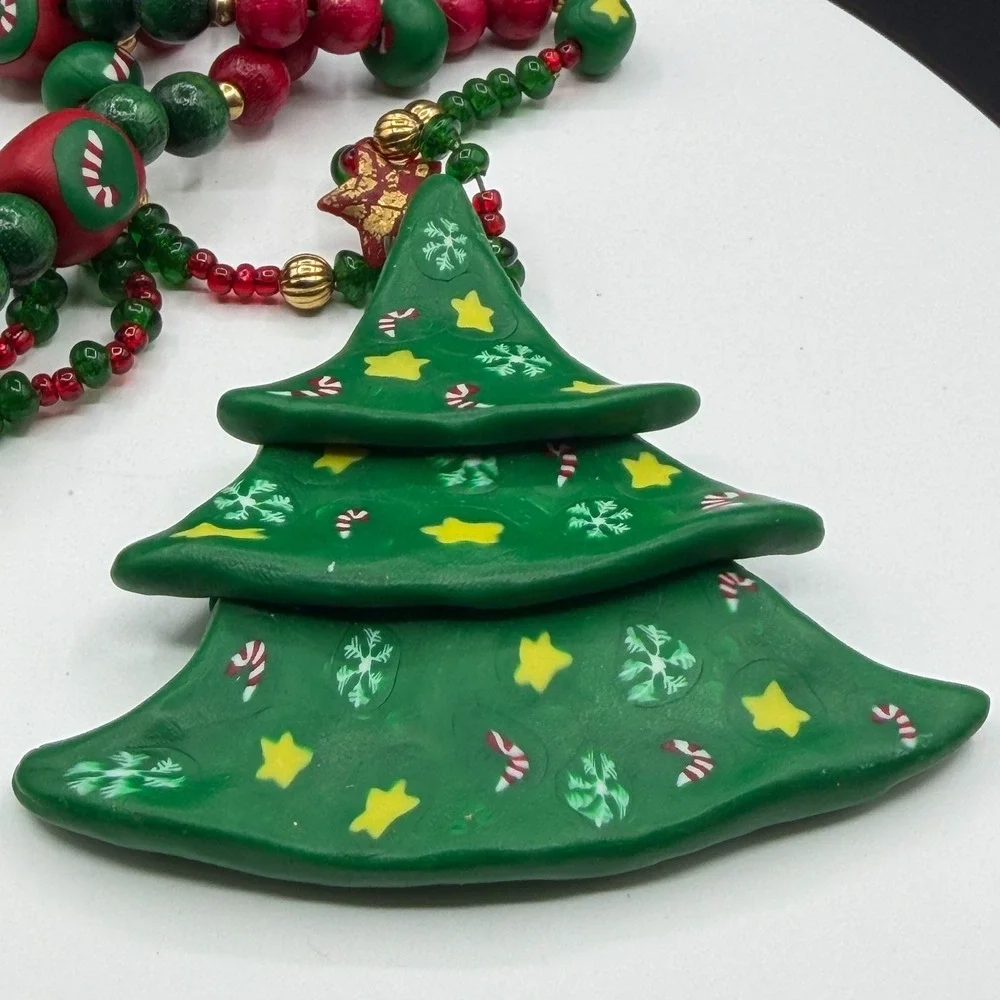Christmas Tree Pendant Necklace Red Green Wood Beads Holiday Statement Jewelry